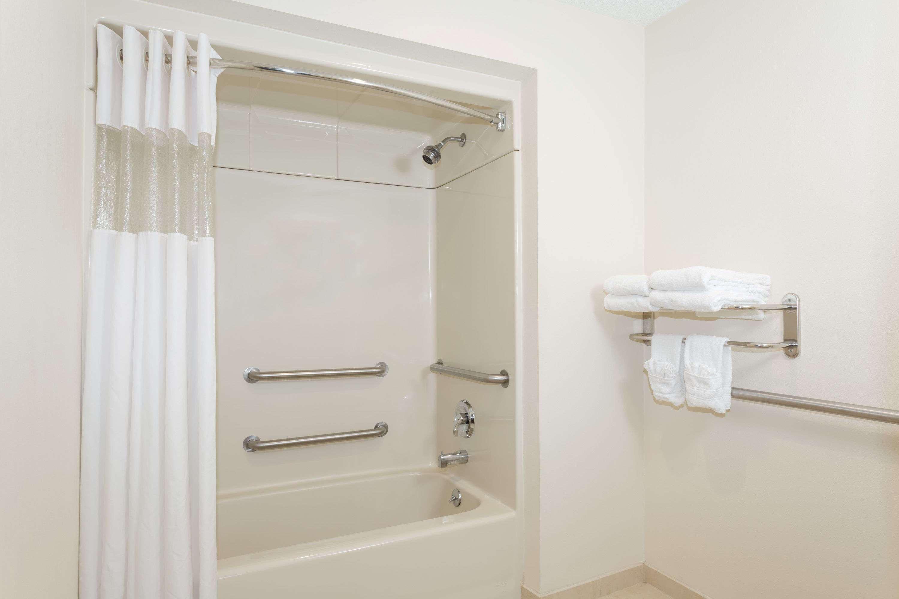 Baymont By Wyndham Asheville/Biltmore Bagian luar foto